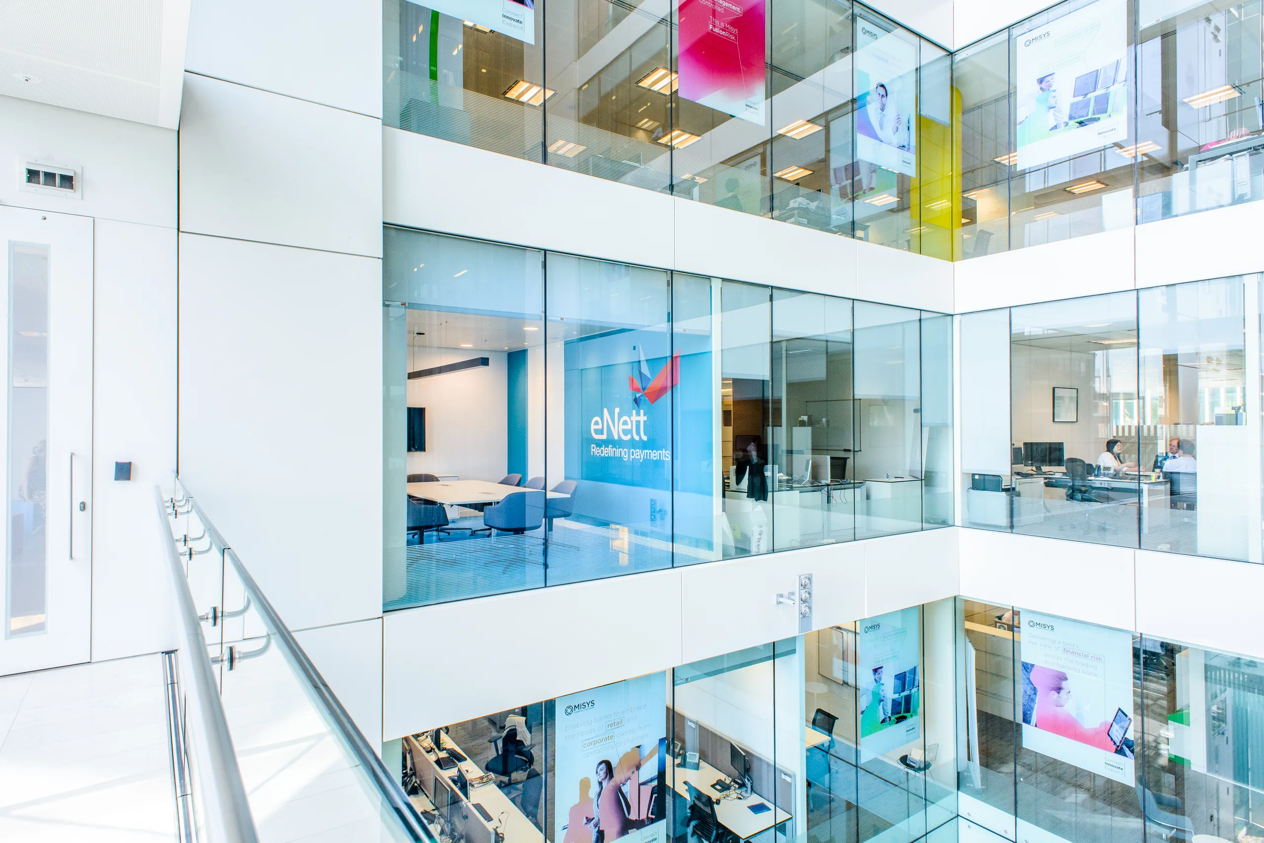 eNett workplace atrium