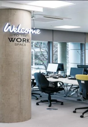 Welcome column in the head office