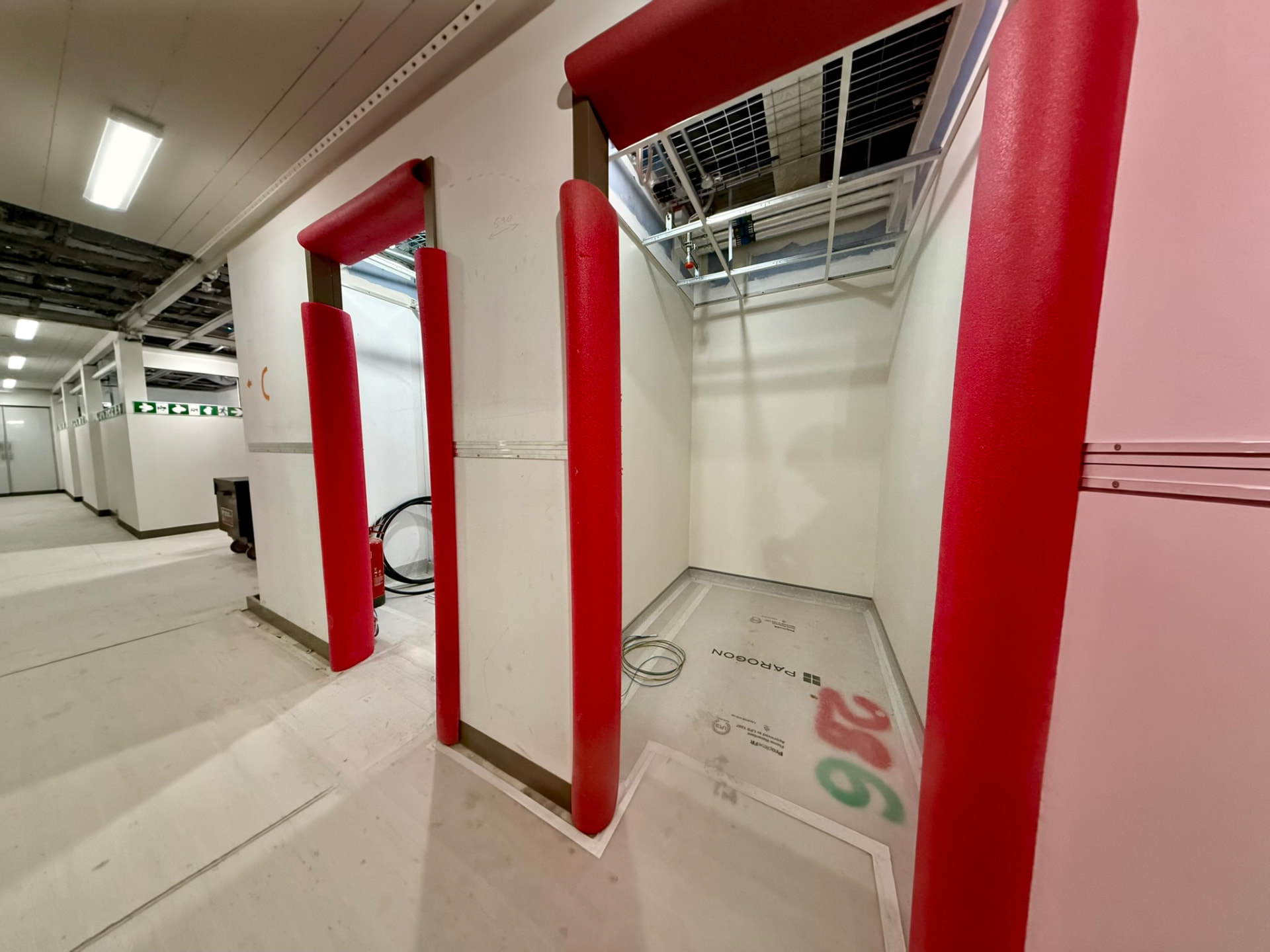 Protected door openings and floor protection in the Wigmore Street clinical corridor