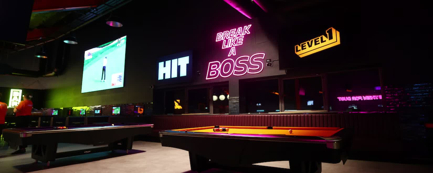 LEVEL1 bar, pool tables and screens