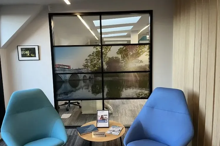 A Handelsbanken meeting room fitted out by Parogon