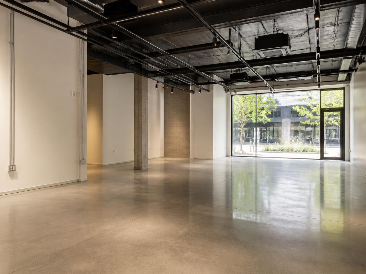 Commercial — Retail unit shell and fit-out